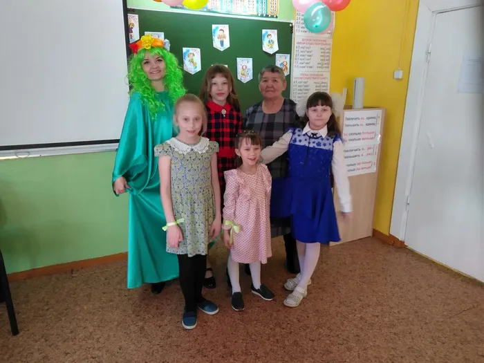слет юных Василис